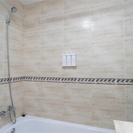 Family Friendly Near Puerto Banus شقة