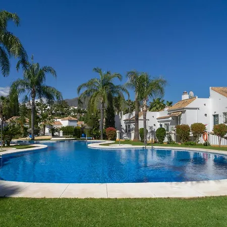 Family Friendly Near Puerto Banus شقة